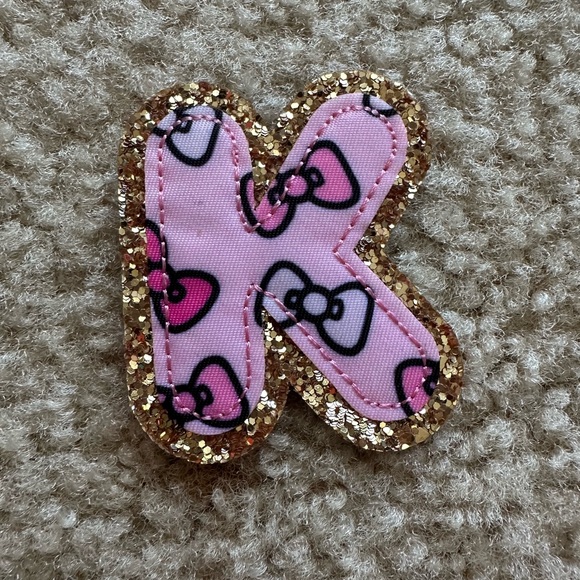 Stoney clover lane hello kitty glitter pink bow letter K patch - Picture 1 of 3